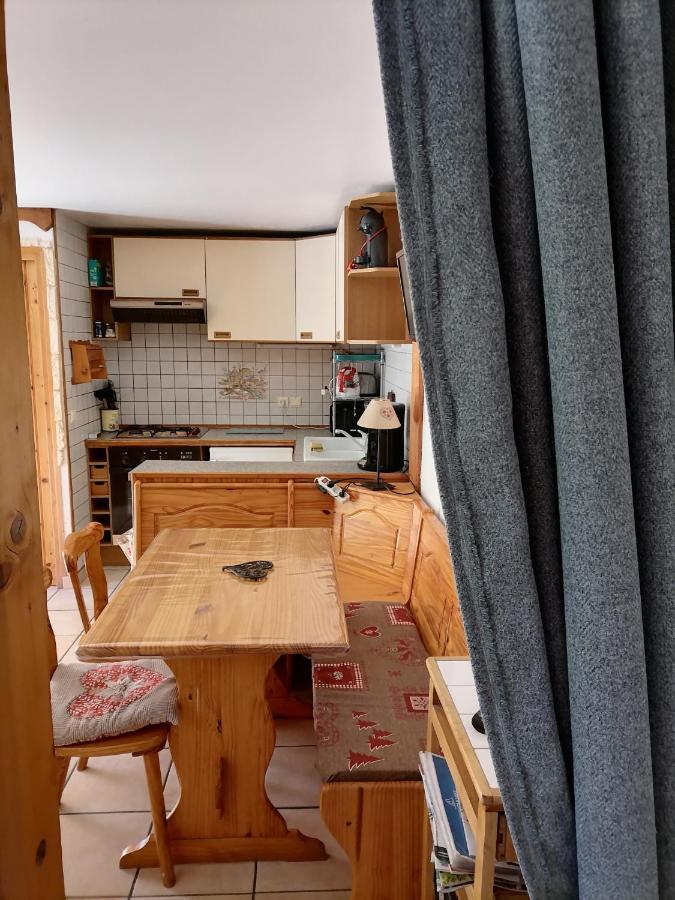 Studio "Le Panpounet" 레컨테민스몬트조이 외부 사진